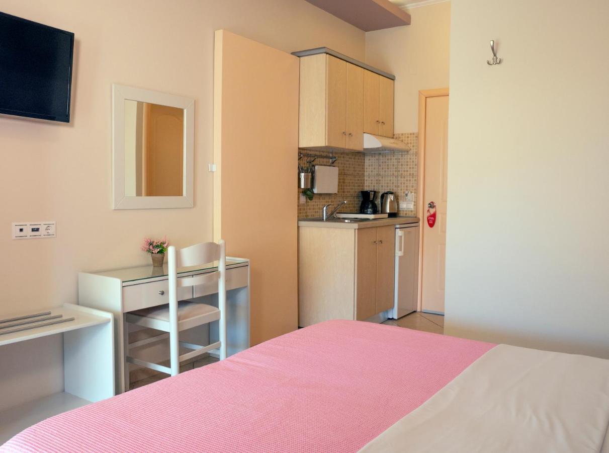 Hotel Loukas Vrachos Vráhu-part Kültér fotó